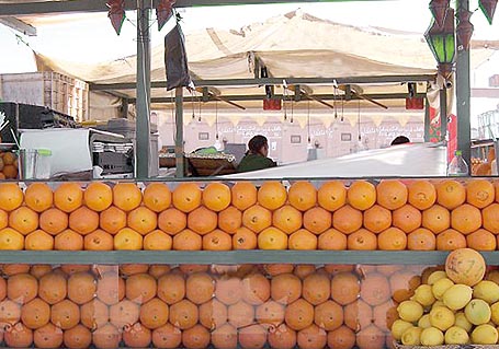 Puesto de cítricos en un mercado de Marruecos. / Archivo Cuota
